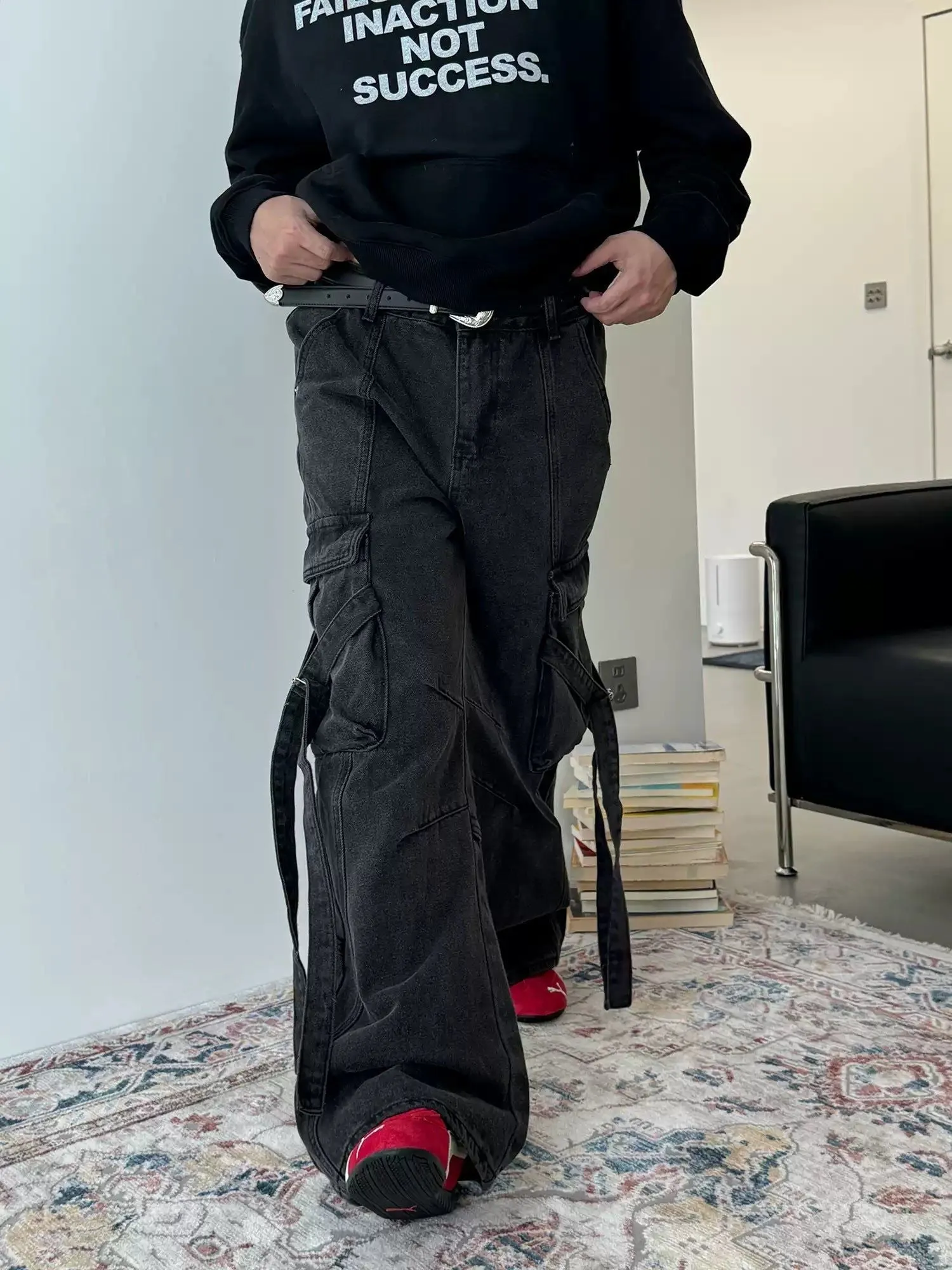 Nine Heavy Multi-Pocket Strap Cargo Pants